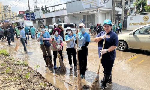 ปศุสัตว์เชียงใหม่ ร่วมกิจกรรมฟื้นฟูทำความสะอาดพื้นที่ที่ได้รับผลกระทบจากอุทกภัย