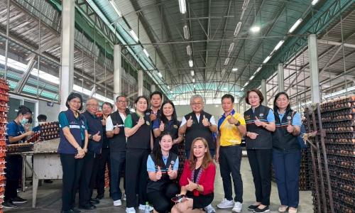 ปศุสัตว์จังหวัดเชียงใหม่ร่วมต้อนรับที่ปรึกษารัฐมนตรีว่าการกระทรวงเกษตรและสหกรณ์ ลงพื้นที่ตรวจเยี่ยมสหกรณ์ผู้เลี้ยงไก่ไข่เชียงใหม่-ลำพูน จำกัด